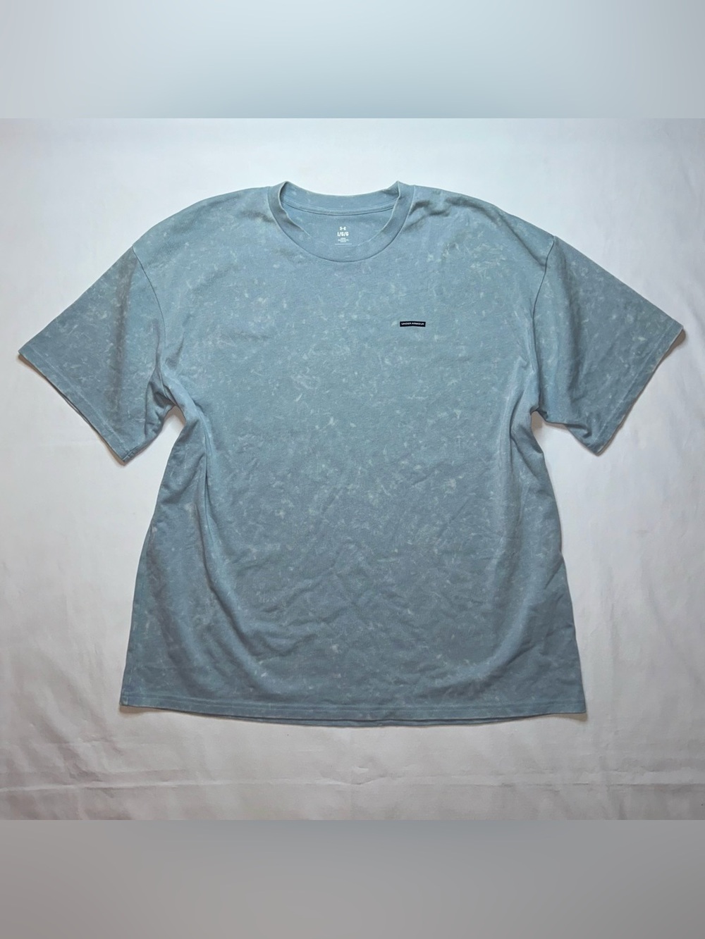 Under Armour Men’s L Blue Gray Acid Wash T-Shirt